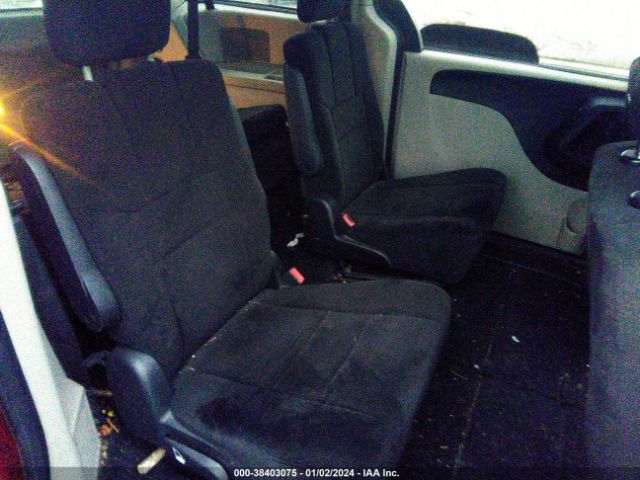 Photo 7 VIN: 2C4RDGBG4CR329986 - DODGE GRAND CARAVAN 