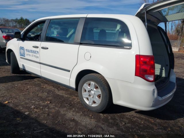 Photo 2 VIN: 2C4RDGBG4DR505436 - DODGE GRAND CARAVAN 