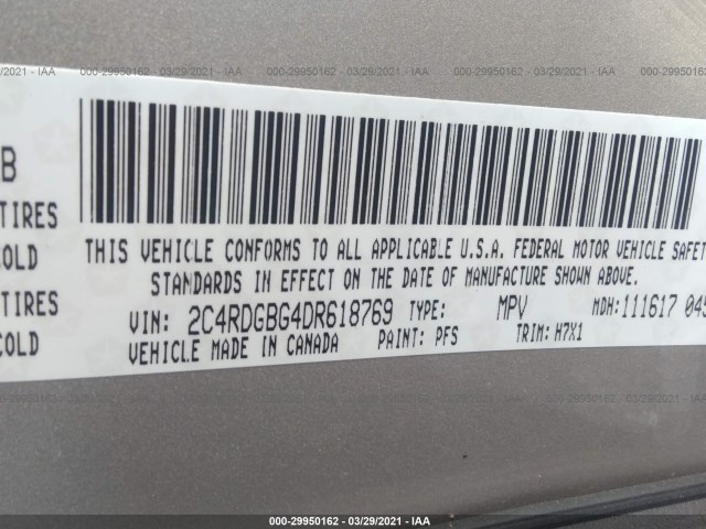 Photo 8 VIN: 2C4RDGBG4DR618769 - DODGE GRAND CARAVAN 