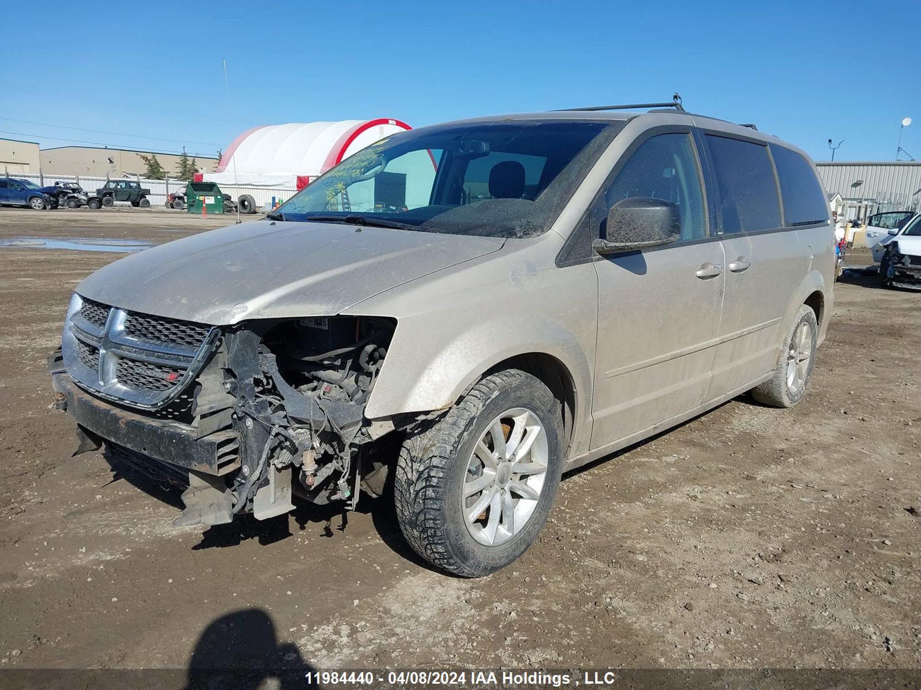 Photo 1 VIN: 2C4RDGBG4DR666398 - DODGE CARAVAN 