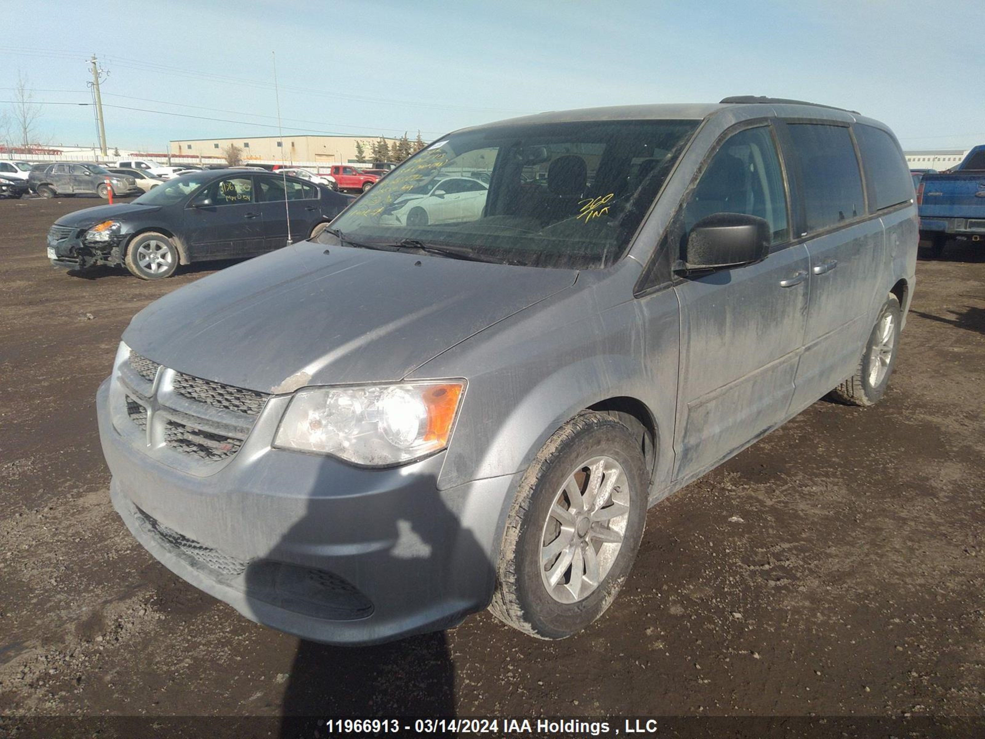 Photo 1 VIN: 2C4RDGBG4DR666692 - DODGE CARAVAN 