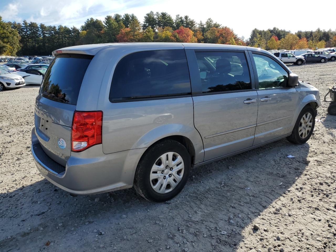 Photo 2 VIN: 2C4RDGBG4DR795015 - DODGE CARAVAN 