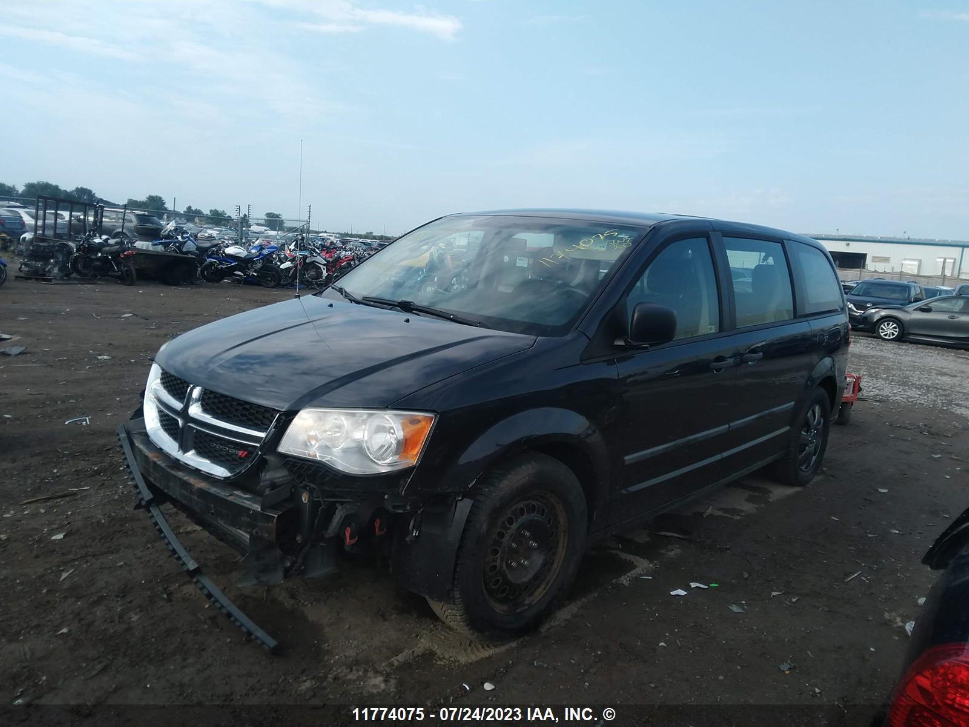 Photo 1 VIN: 2C4RDGBG4ER135865 - DODGE CARAVAN 