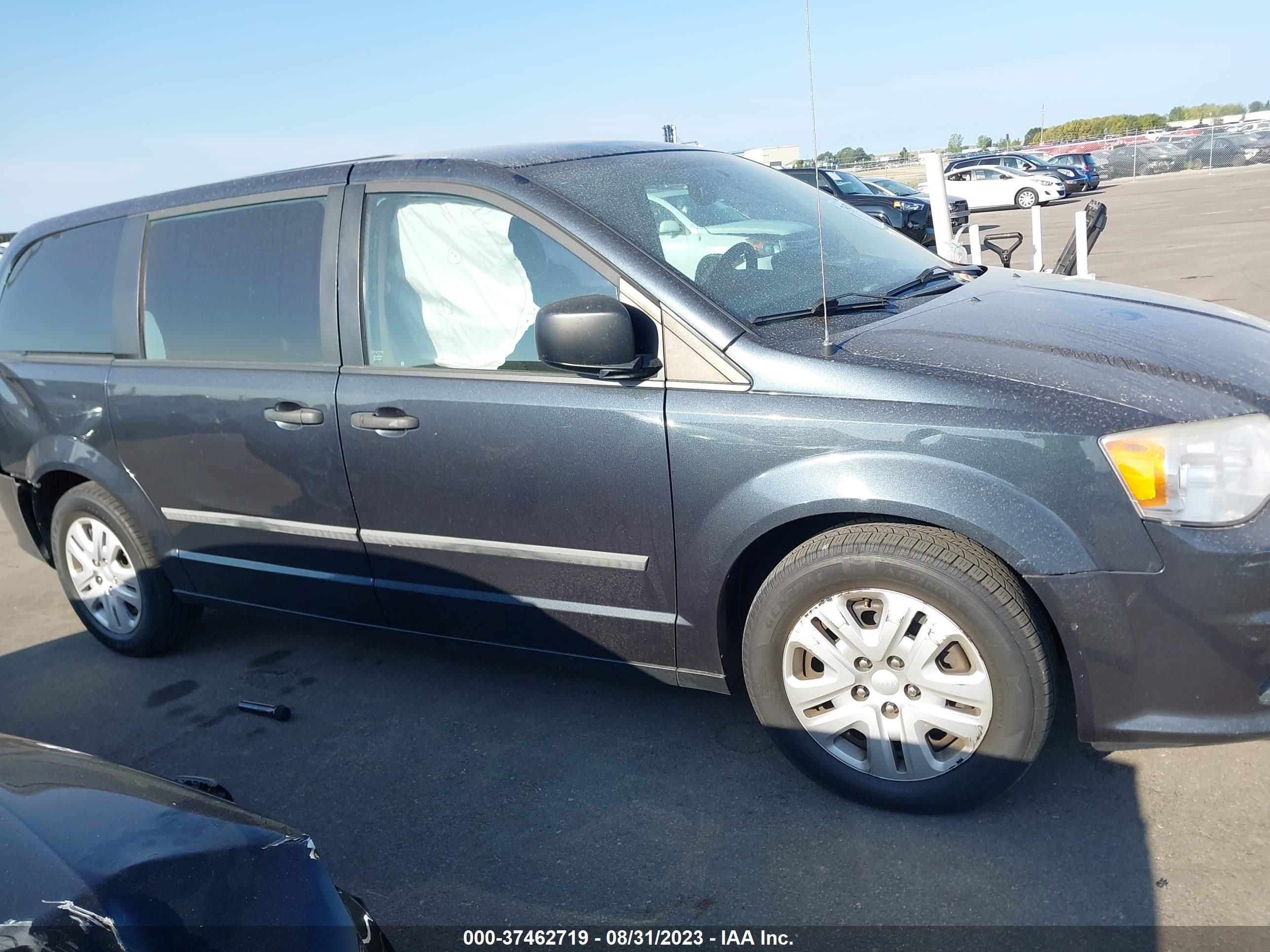 Photo 11 VIN: 2C4RDGBG4ER238915 - DODGE CARAVAN 