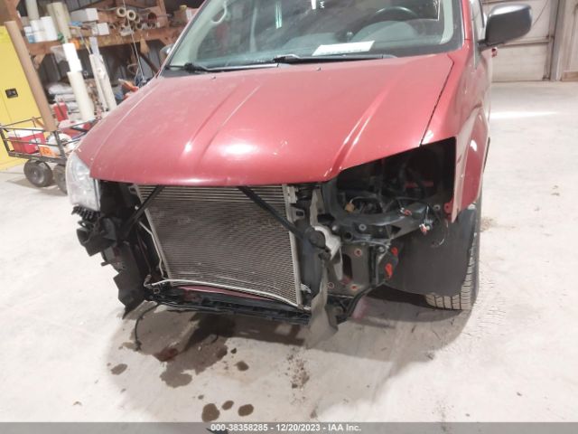 Photo 5 VIN: 2C4RDGBG4FR517993 - DODGE GRAND CARAVAN 