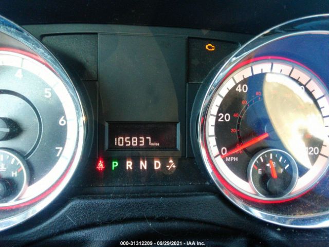 Photo 6 VIN: 2C4RDGBG4FR557877 - DODGE GRAND CARAVAN 