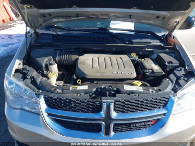 Photo 9 VIN: 2C4RDGBG4FR663438 - DODGE GRAND CARAVAN 