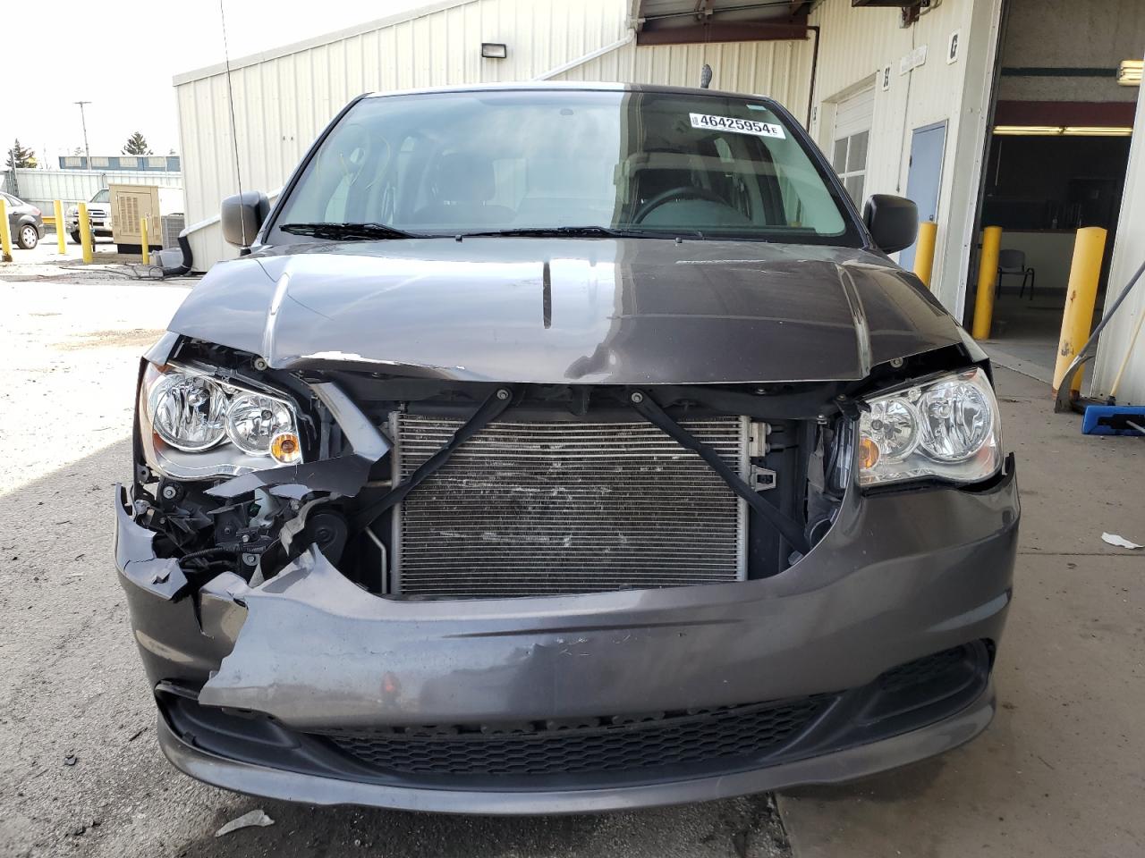 Photo 4 VIN: 2C4RDGBG4FR667411 - DODGE CARAVAN 