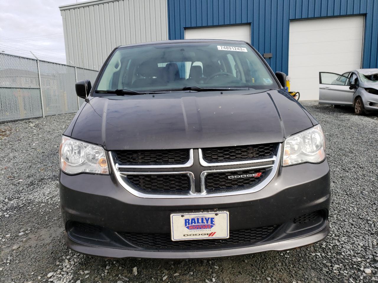 Photo 4 VIN: 2C4RDGBG4GR130152 - DODGE CARAVAN 