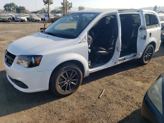 Photo 0 VIN: 2C4RDGBG4HR836345 - DODGE CARAVAN 