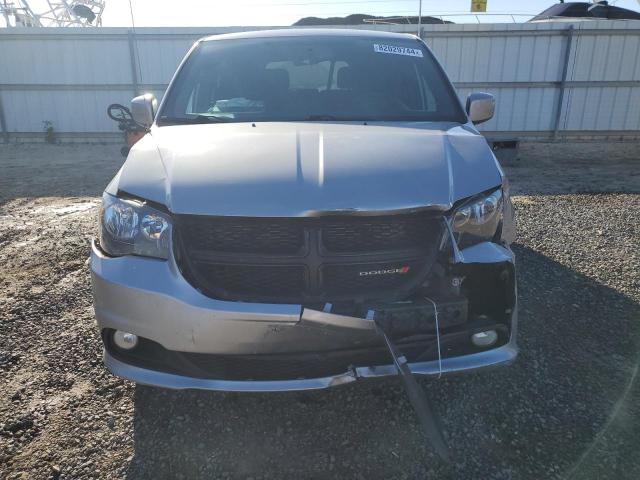 Photo 4 VIN: 2C4RDGBG4JR133849 - DODGE GRAND CARA 