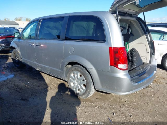 Photo 2 VIN: 2C4RDGBG4JR151056 - DODGE GRAND CARAVAN 