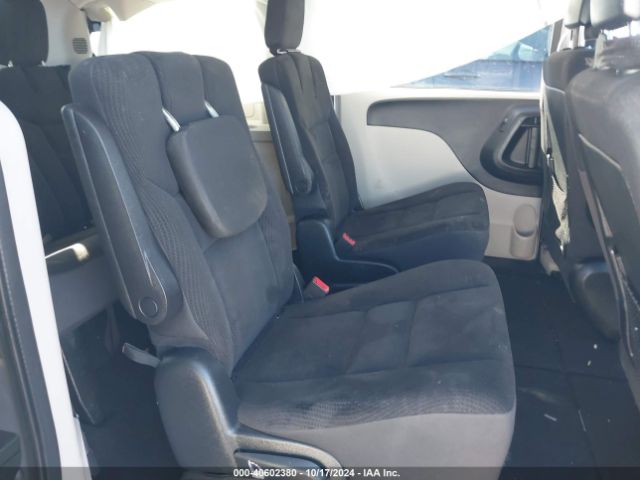 Photo 7 VIN: 2C4RDGBG4JR151056 - DODGE GRAND CARAVAN 