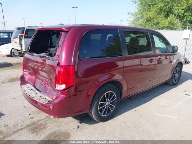 Photo 3 VIN: 2C4RDGBG4JR152806 - DODGE GRAND CARAVAN 