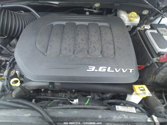 Photo 9 VIN: 2C4RDGBG4JR238844 - DODGE GRAND CARAVAN 