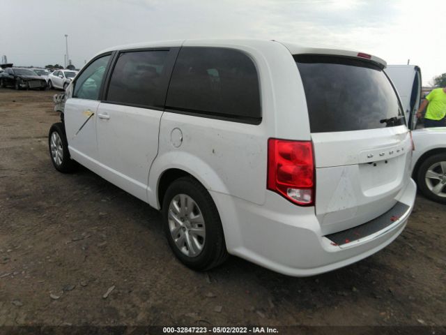 Photo 2 VIN: 2C4RDGBG4JR255126 - DODGE GRAND CARAVAN 