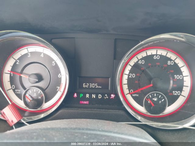 Photo 6 VIN: 2C4RDGBG4KR501738 - DODGE GRAND CARAVAN 