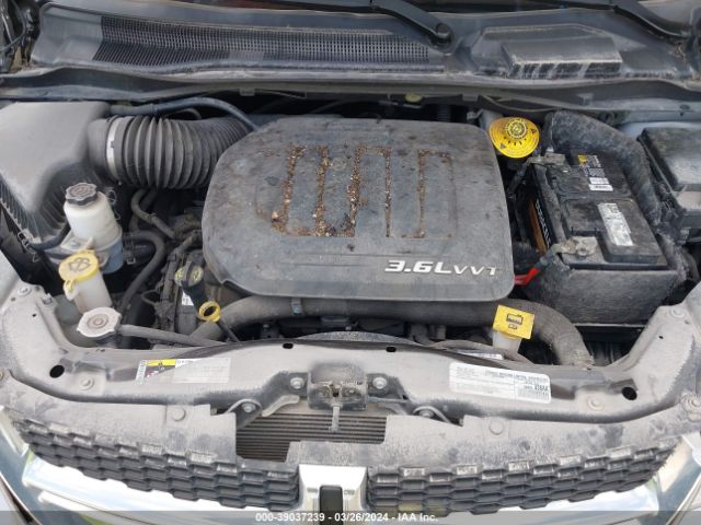 Photo 9 VIN: 2C4RDGBG4KR501738 - DODGE GRAND CARAVAN 