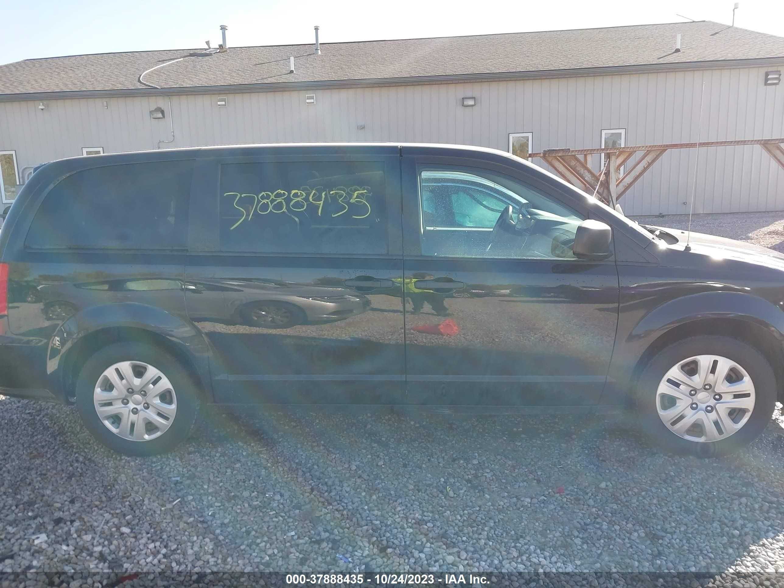 Photo 12 VIN: 2C4RDGBG4KR572325 - DODGE CARAVAN 