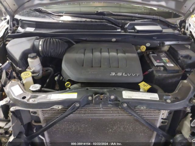 Photo 9 VIN: 2C4RDGBG5CR224485 - DODGE GRAND CARAVAN 