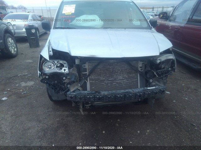 Photo 5 VIN: 2C4RDGBG5CR351656 - DODGE GRAND CARAVAN 