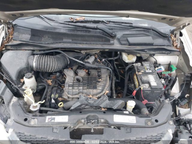 Photo 9 VIN: 2C4RDGBG5DR616741 - DODGE GRAND CARAVAN 