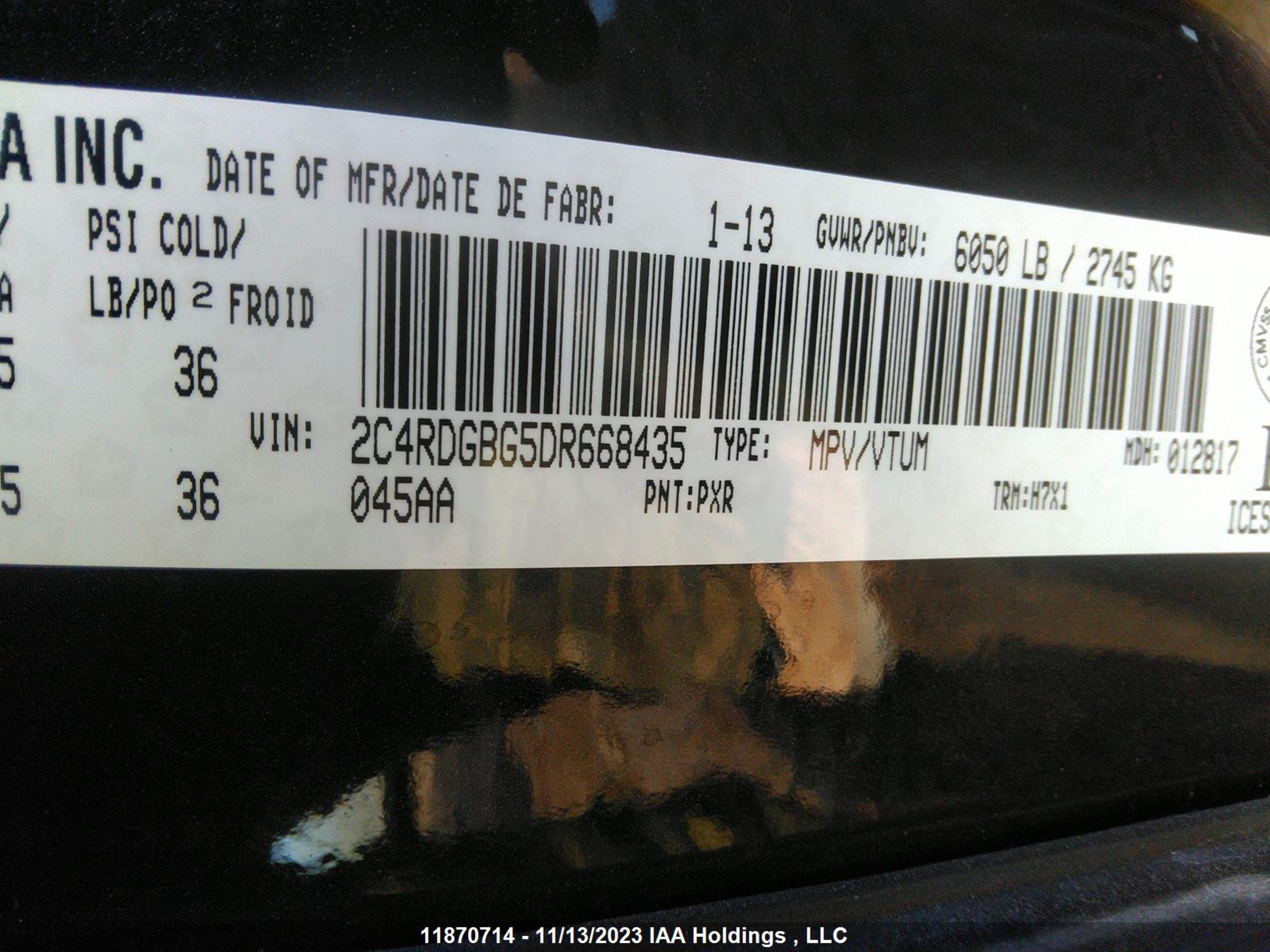 Photo 8 VIN: 2C4RDGBG5DR668435 - DODGE CARAVAN 