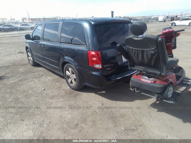 Photo 2 VIN: 2C4RDGBG5DR789840 - DODGE GRAND CARAVAN 