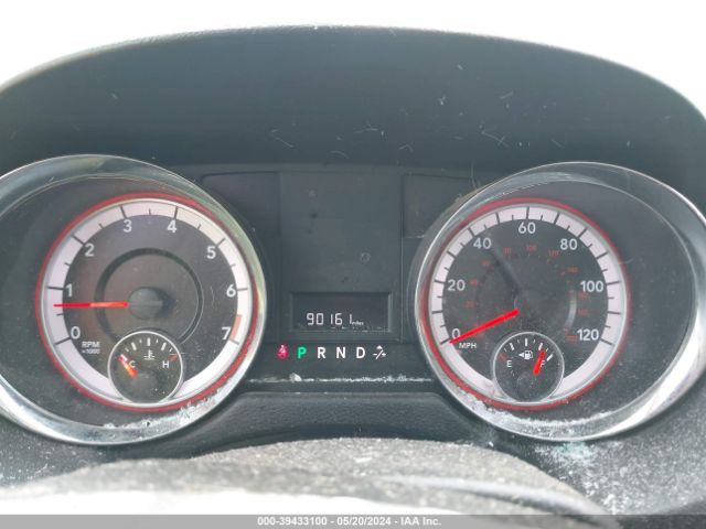 Photo 6 VIN: 2C4RDGBG5ER130562 - DODGE GRAND CARAVAN 