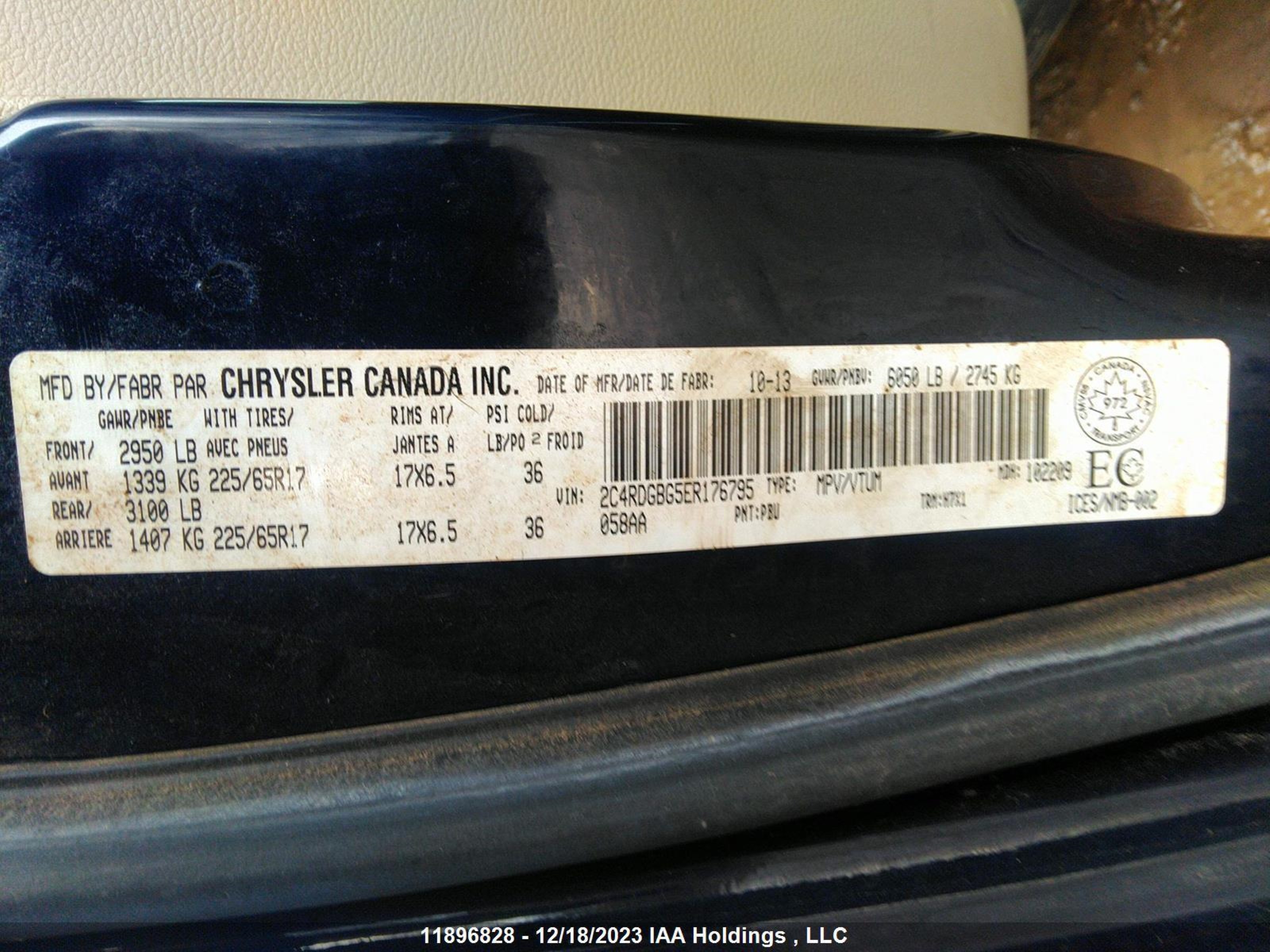 Photo 9 VIN: 2C4RDGBG5ER176795 - DODGE CARAVAN 