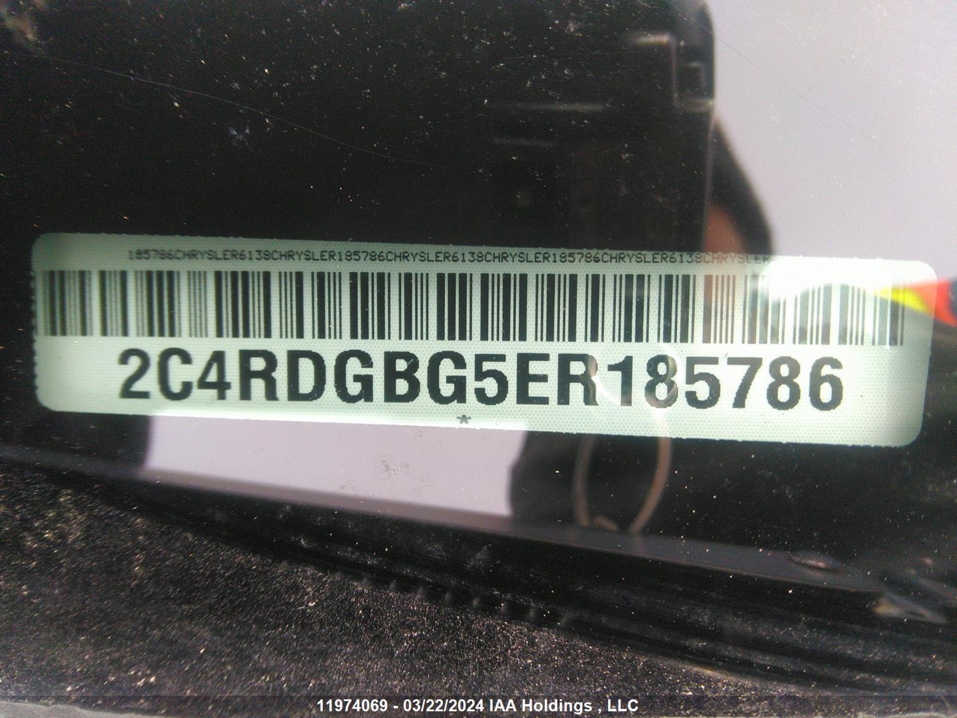 Photo 8 VIN: 2C4RDGBG5ER185786 - DODGE CARAVAN 