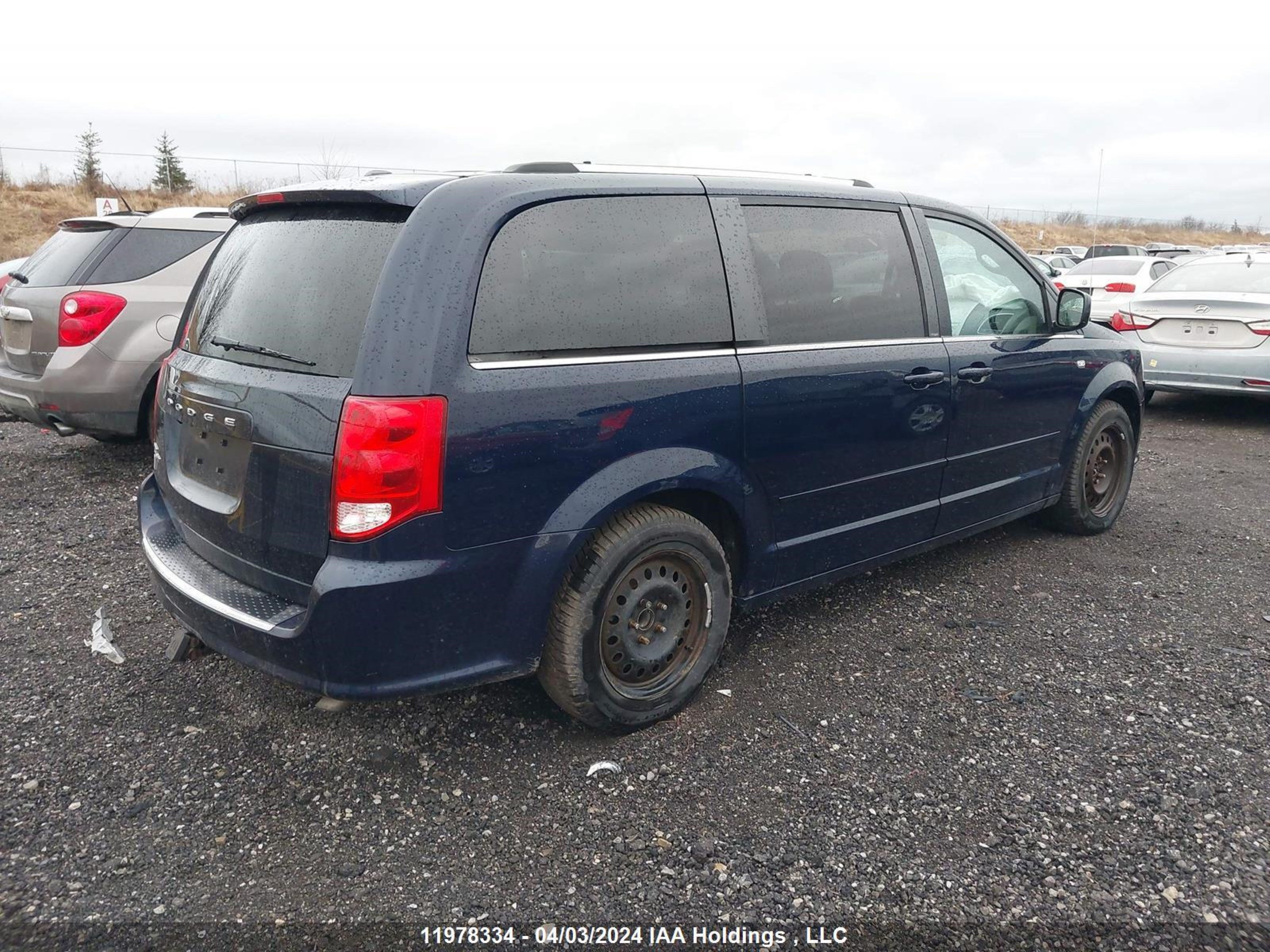 Photo 3 VIN: 2C4RDGBG5ER311693 - DODGE CARAVAN 