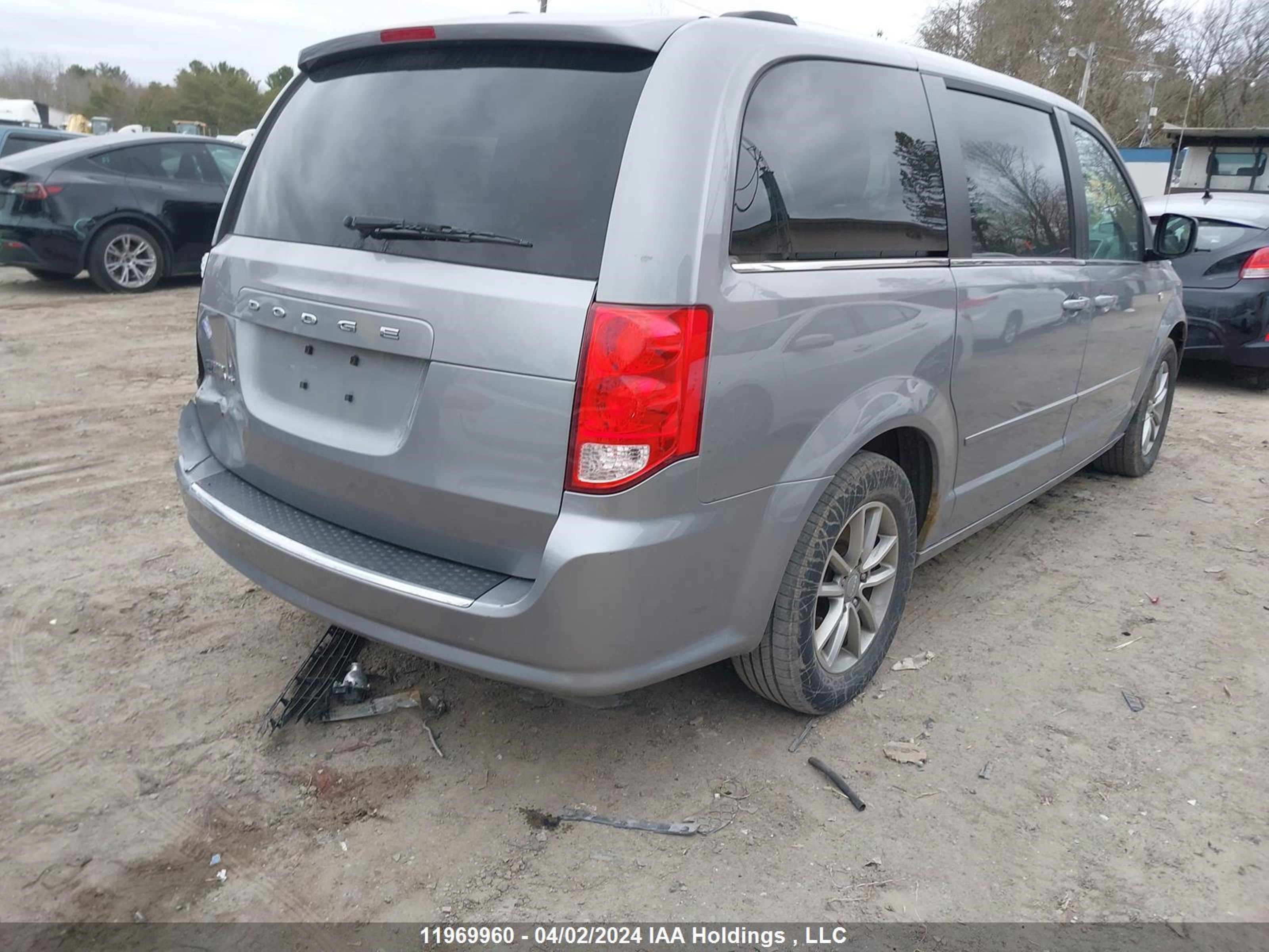 Photo 3 VIN: 2C4RDGBG5ER380271 - DODGE CARAVAN 