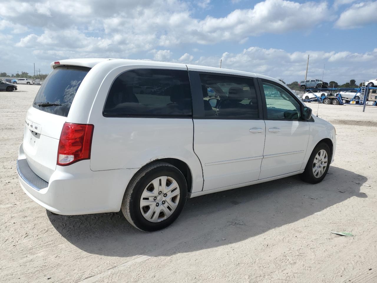 Photo 2 VIN: 2C4RDGBG5ER443756 - DODGE CARAVAN 