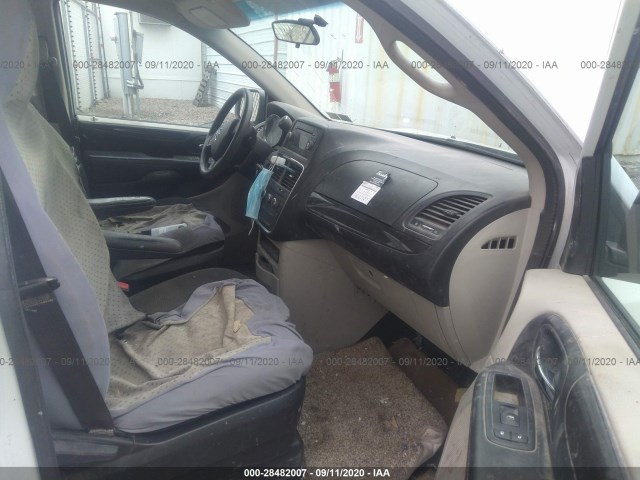 Photo 4 VIN: 2C4RDGBG5FR516867 - DODGE GRAND CARAVAN 