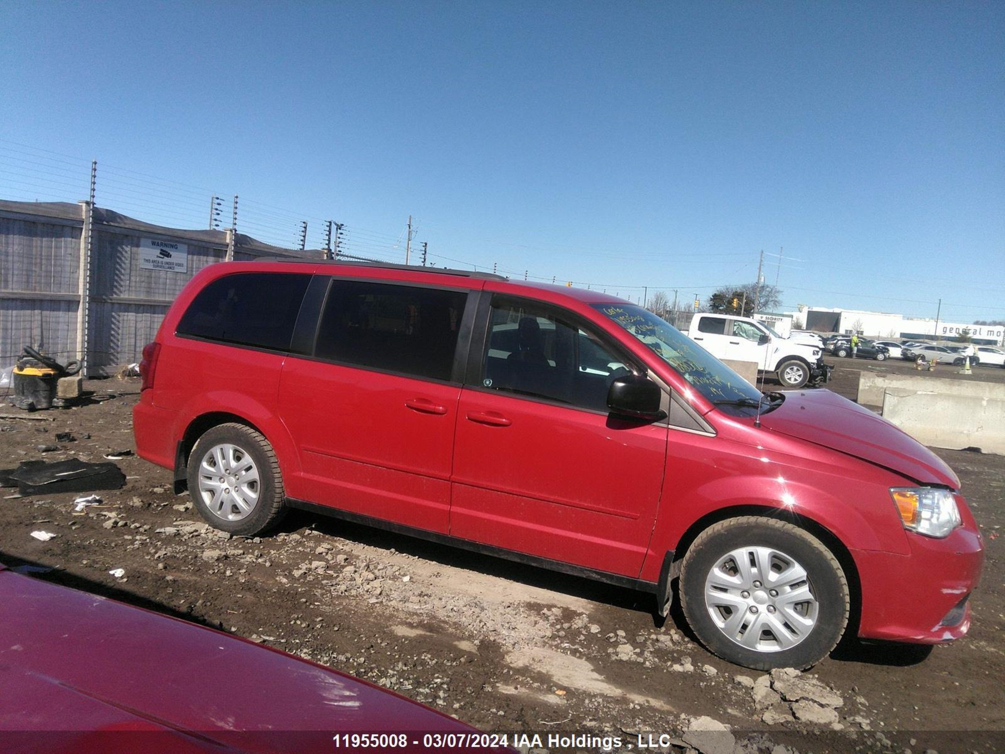 Photo 12 VIN: 2C4RDGBG5FR640752 - DODGE CARAVAN 