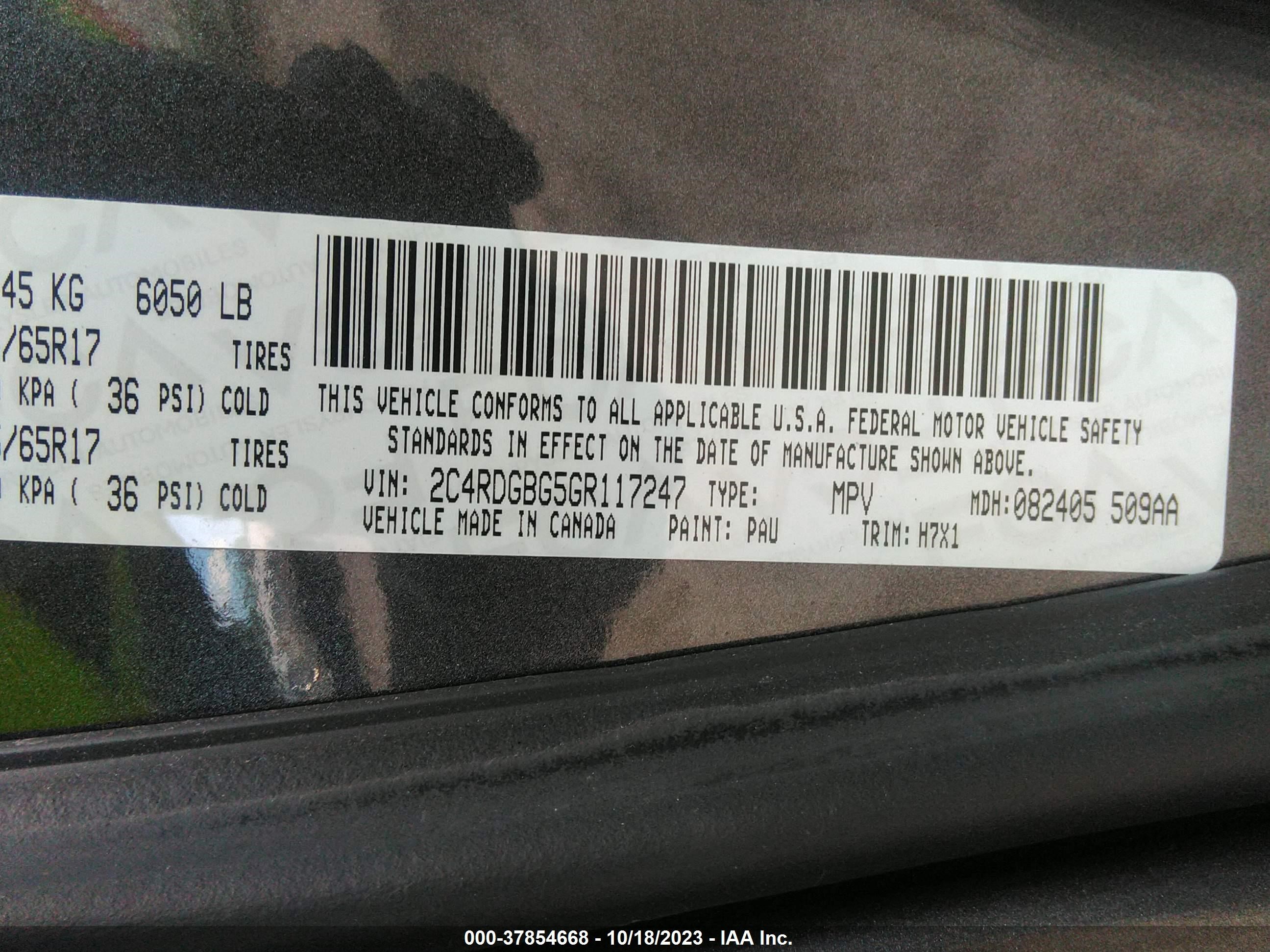 Photo 8 VIN: 2C4RDGBG5GR117247 - DODGE CARAVAN 