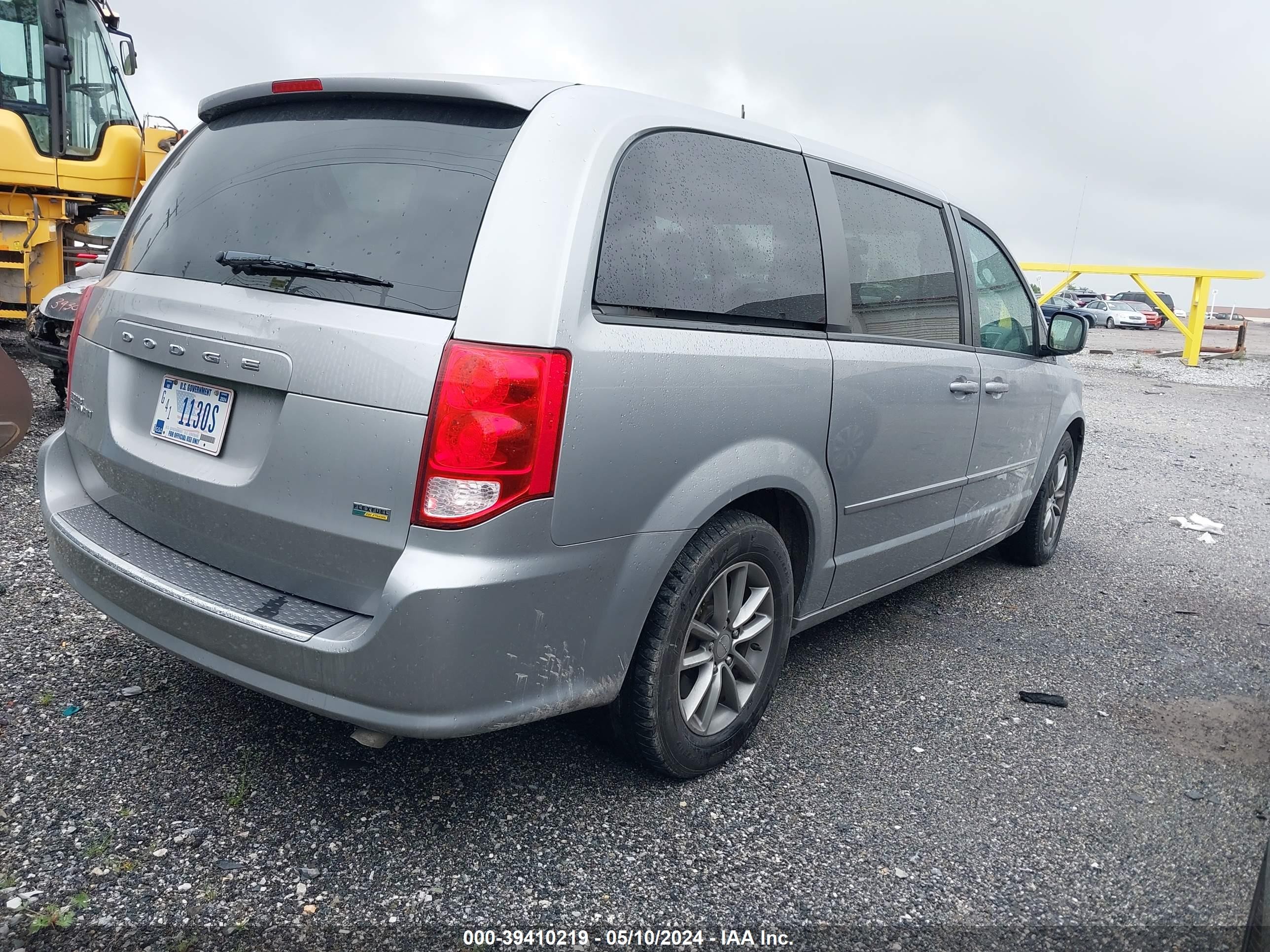 Photo 3 VIN: 2C4RDGBG5GR363604 - DODGE CARAVAN 