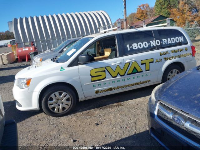 Photo 1 VIN: 2C4RDGBG5HR694684 - DODGE GRAND CARAVAN 