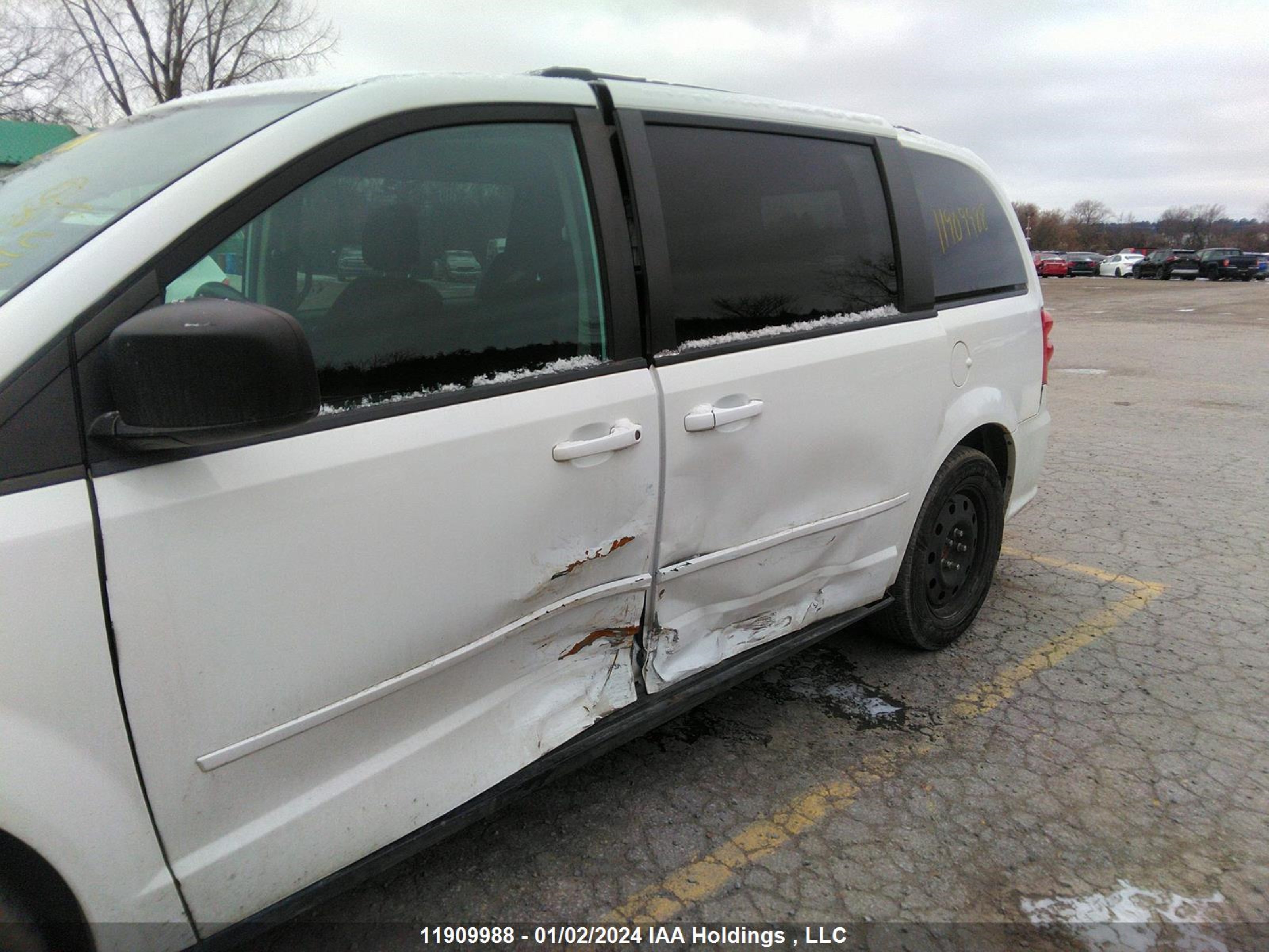 Photo 5 VIN: 2C4RDGBG5HR733452 - DODGE CARAVAN 