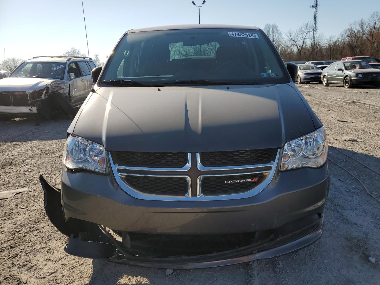 Photo 4 VIN: 2C4RDGBG5HR830571 - DODGE CARAVAN 