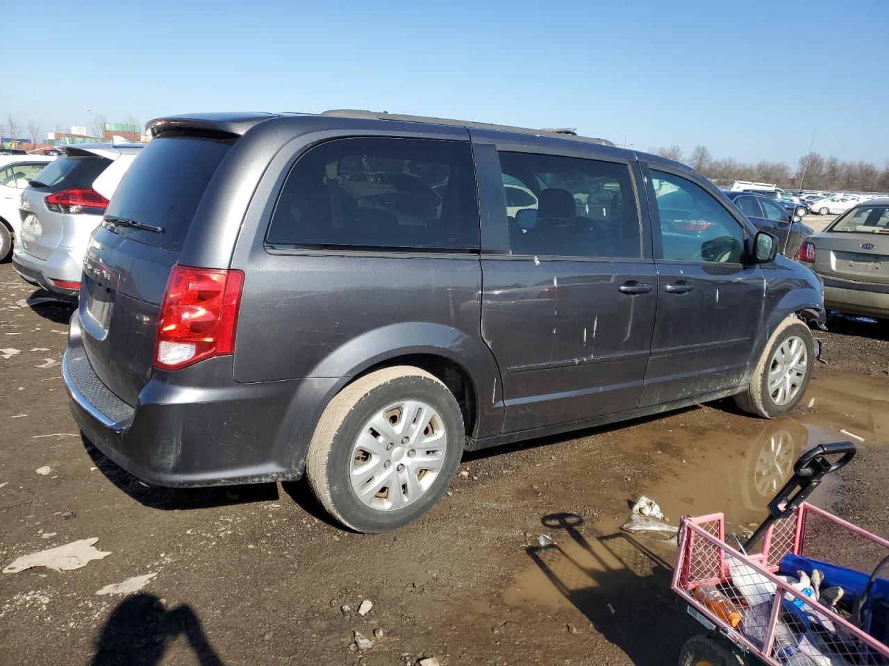 Photo 2 VIN: 2C4RDGBG5HR854224 - DODGE CARAVAN 