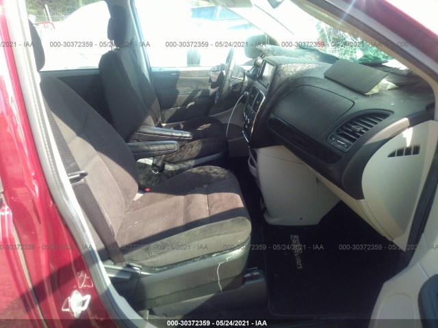 Photo 4 VIN: 2C4RDGBG5JR137649 - DODGE GRAND CARAVAN 