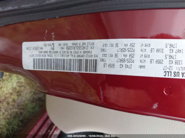 Photo 8 VIN: 2C4RDGBG5JR163958 - DODGE GRAND CARAVAN 