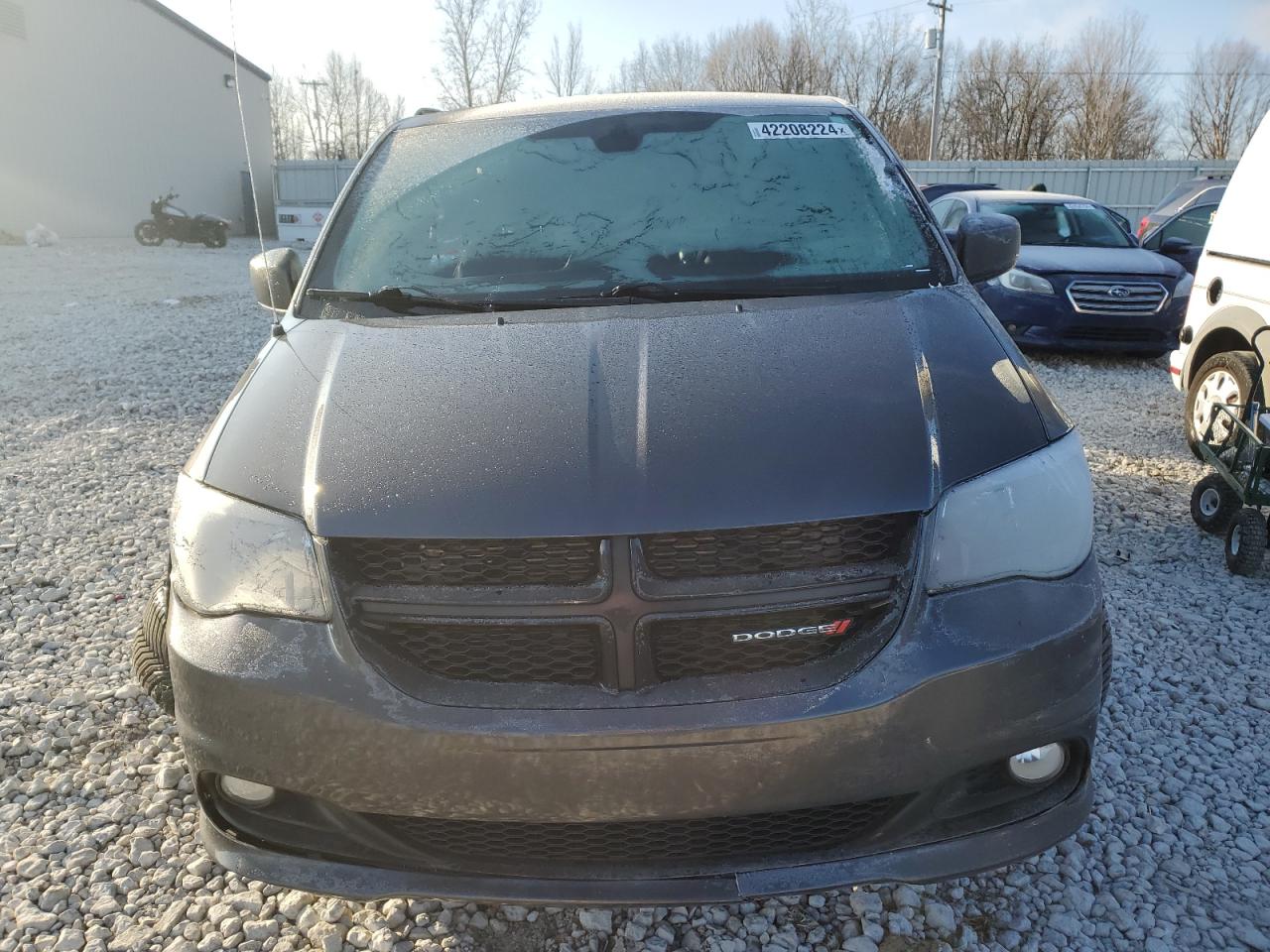 Photo 4 VIN: 2C4RDGBG5KR709840 - DODGE CARAVAN 