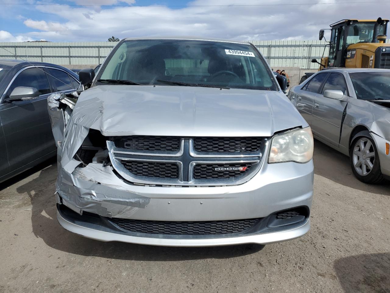 Photo 4 VIN: 2C4RDGBG6CR352072 - DODGE CARAVAN 