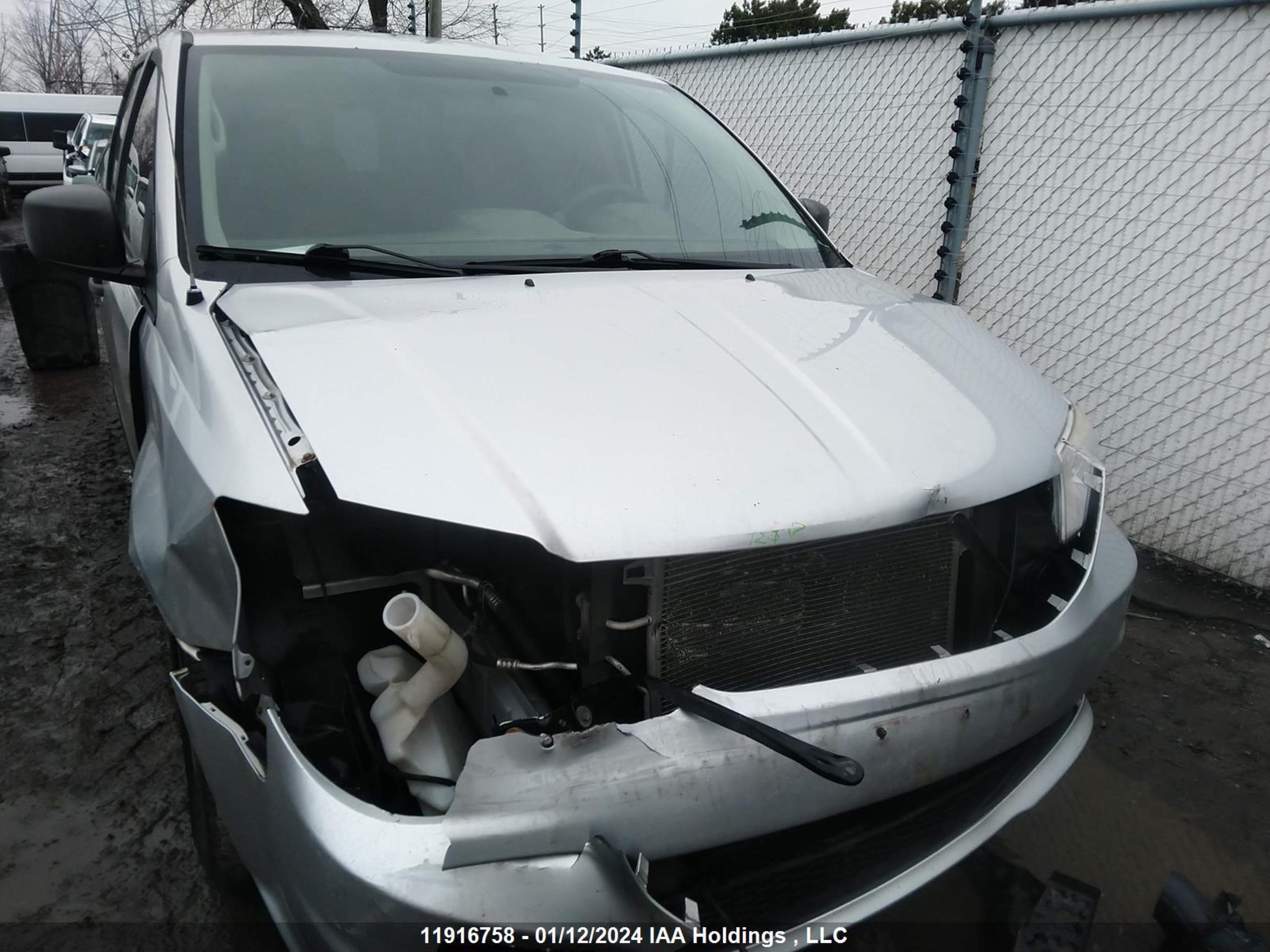 Photo 5 VIN: 2C4RDGBG6CR379787 - DODGE CARAVAN 