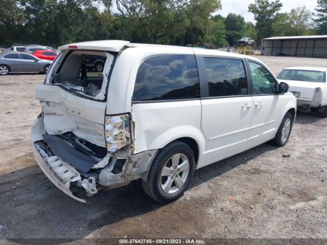 Photo 3 VIN: 2C4RDGBG6DR515806 - DODGE GRAND CARAVAN 