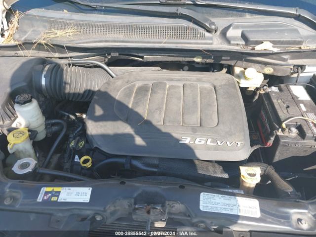 Photo 9 VIN: 2C4RDGBG6DR601813 - DODGE GRAND CARAVAN 