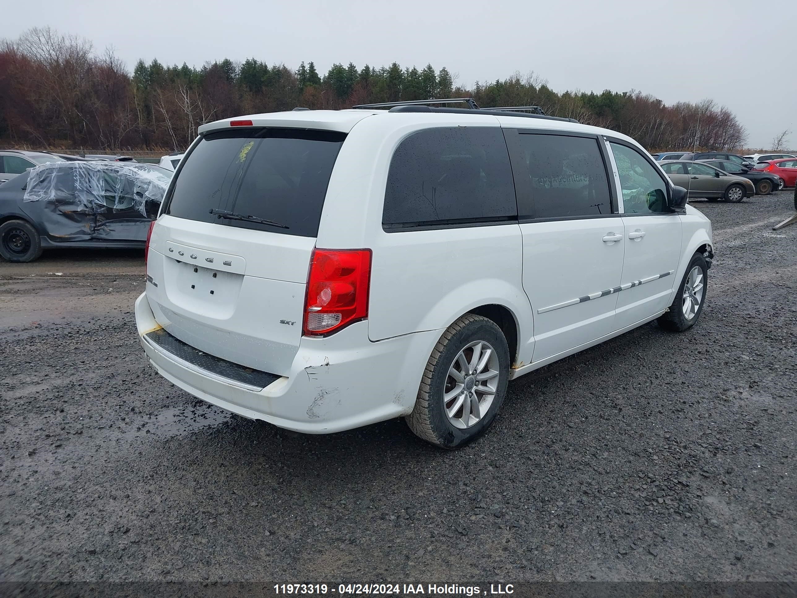 Photo 3 VIN: 2C4RDGBG6ER235398 - DODGE CARAVAN 